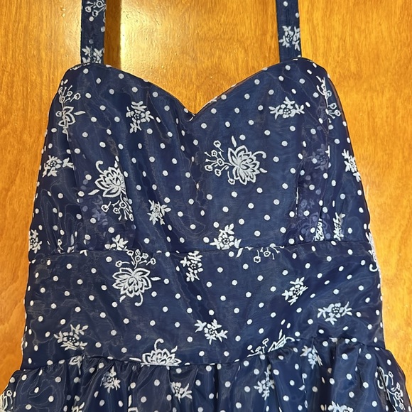 Blue floral halter dress - Picture 5 of 6